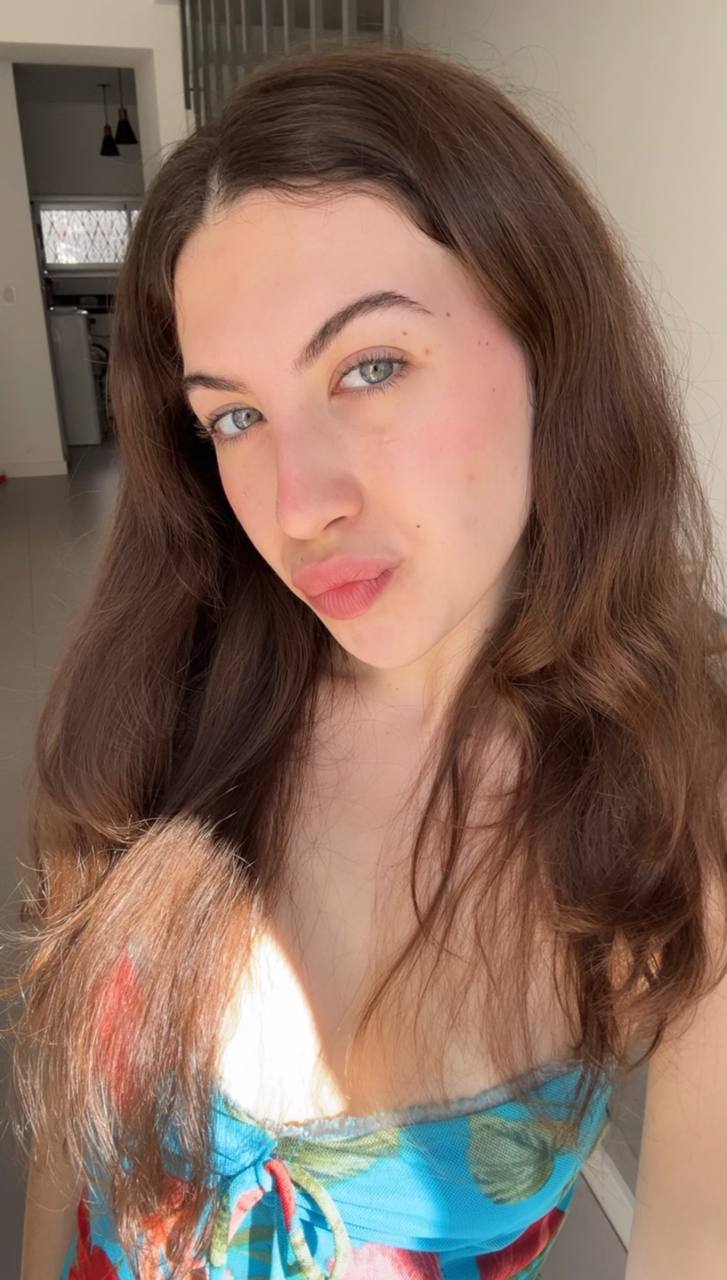 Nude girl Amber in Sao Jose do Rio Preto