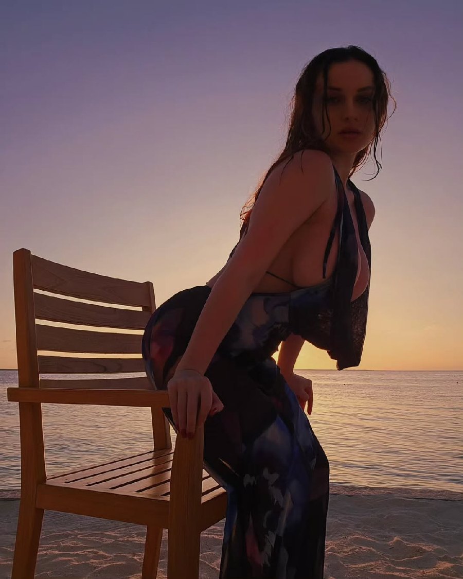 Sexy girl Miranda Faith nude in Sao Jose do Rio Preto